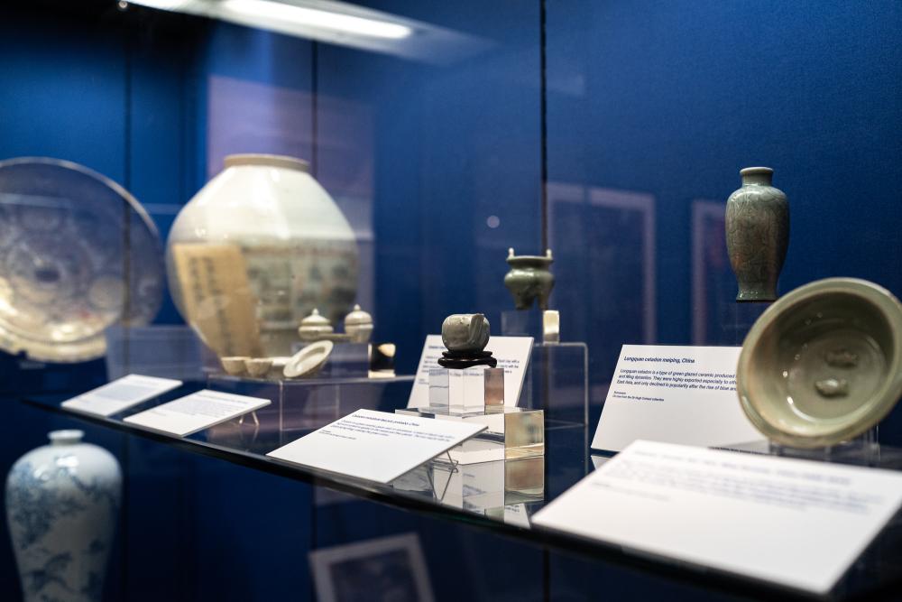 close up photograph of the Foyle Gallery display cases