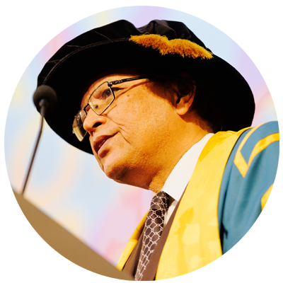 Dr Atiur Rahman speaking at SOAS Graduation