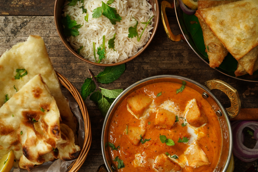 Paneer Butter Masala with Roti 